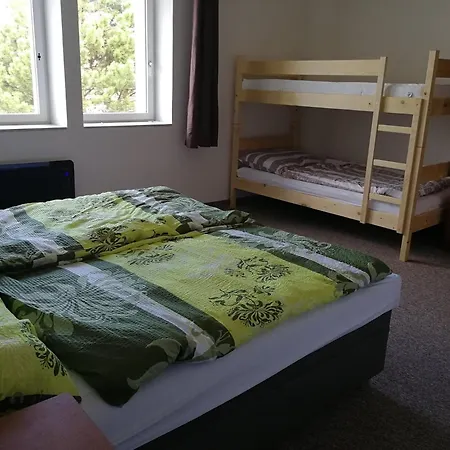 Pod Klínovcem Apartamento *