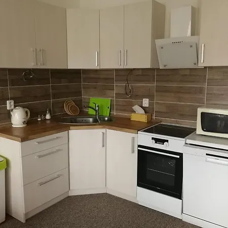 Pod Klínovcem Apartamento *